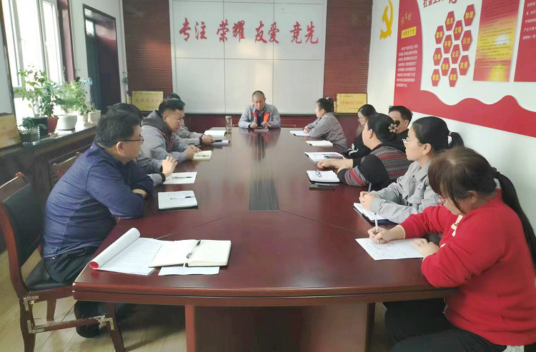 16772442765778.jpg 廣達勞務(wù)公司開(kāi)展安全生產(chǎn)警示教育工作 稿件 圖片_副本.jpg