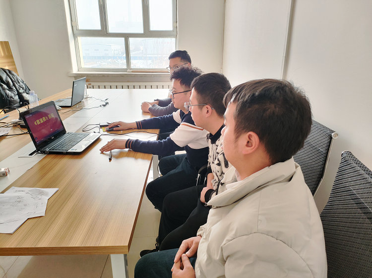 16789429428490.jpg 博樂(lè )分公司加強《民法典》學(xué)習_副本.jpg