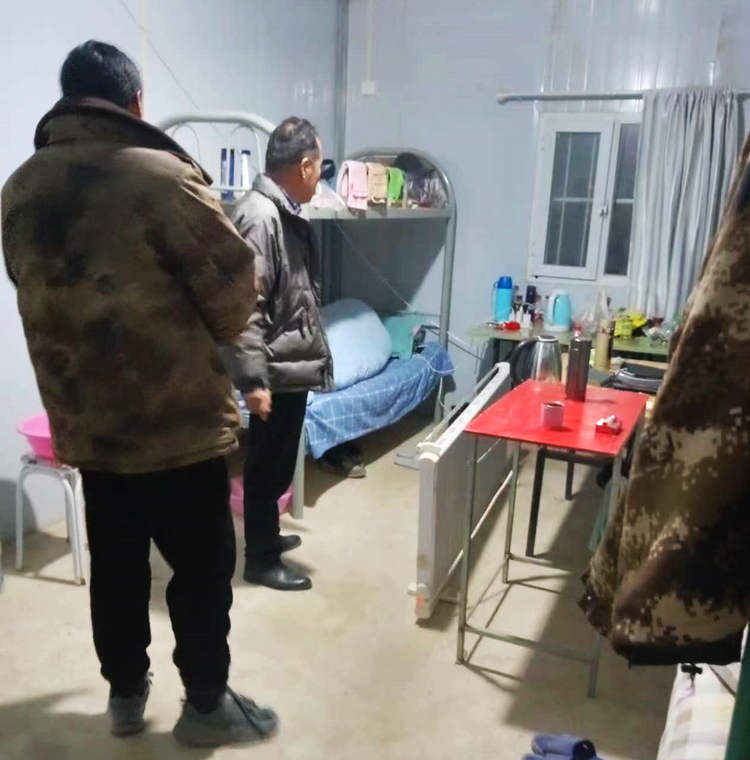 3.3全員參與不留死角 安全隱患排查治理-1_副本.jpg